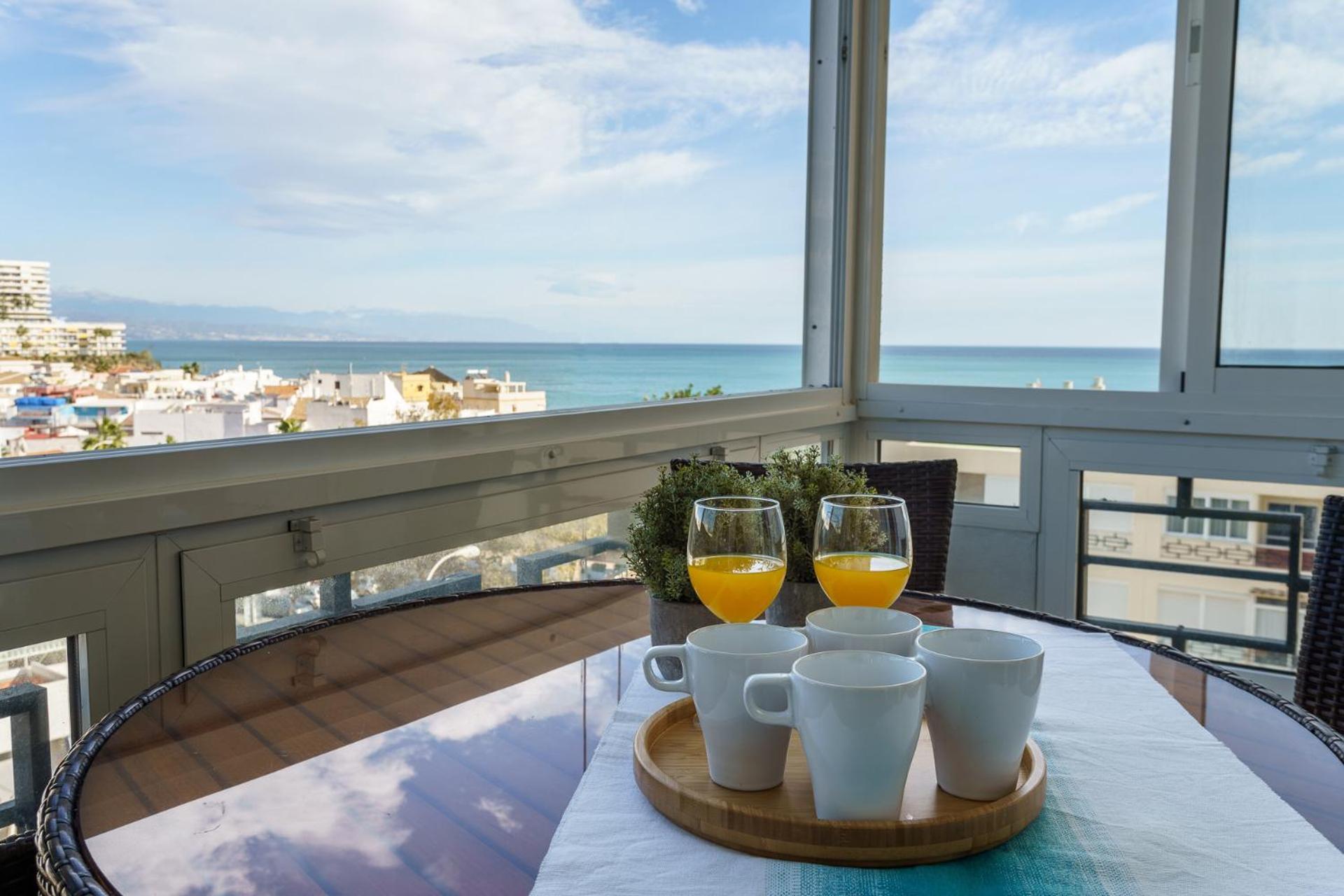 Malagasuite Carihuela Apartments Torremolinos Exterior photo